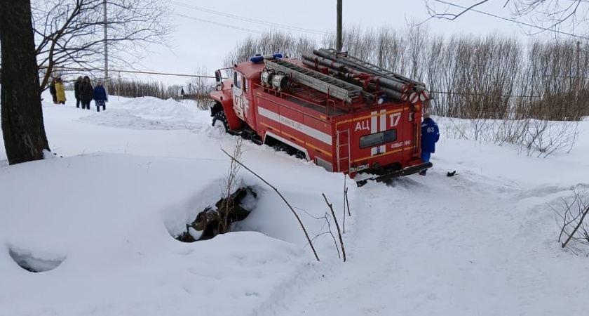 В Мордовии пожарные не смогли добраться до пожара из-за нерасчищенных дорог