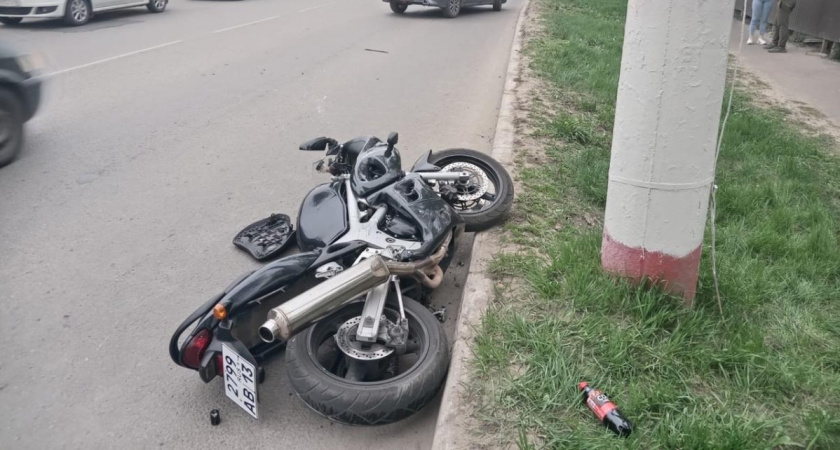 В Саранске водитель без прав сбил пару на мотоцикле