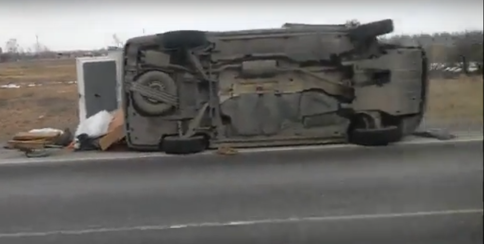 В Мордовии столкнулись микроавтобус и "Фольксваген", пострадали 5 человек (видео)