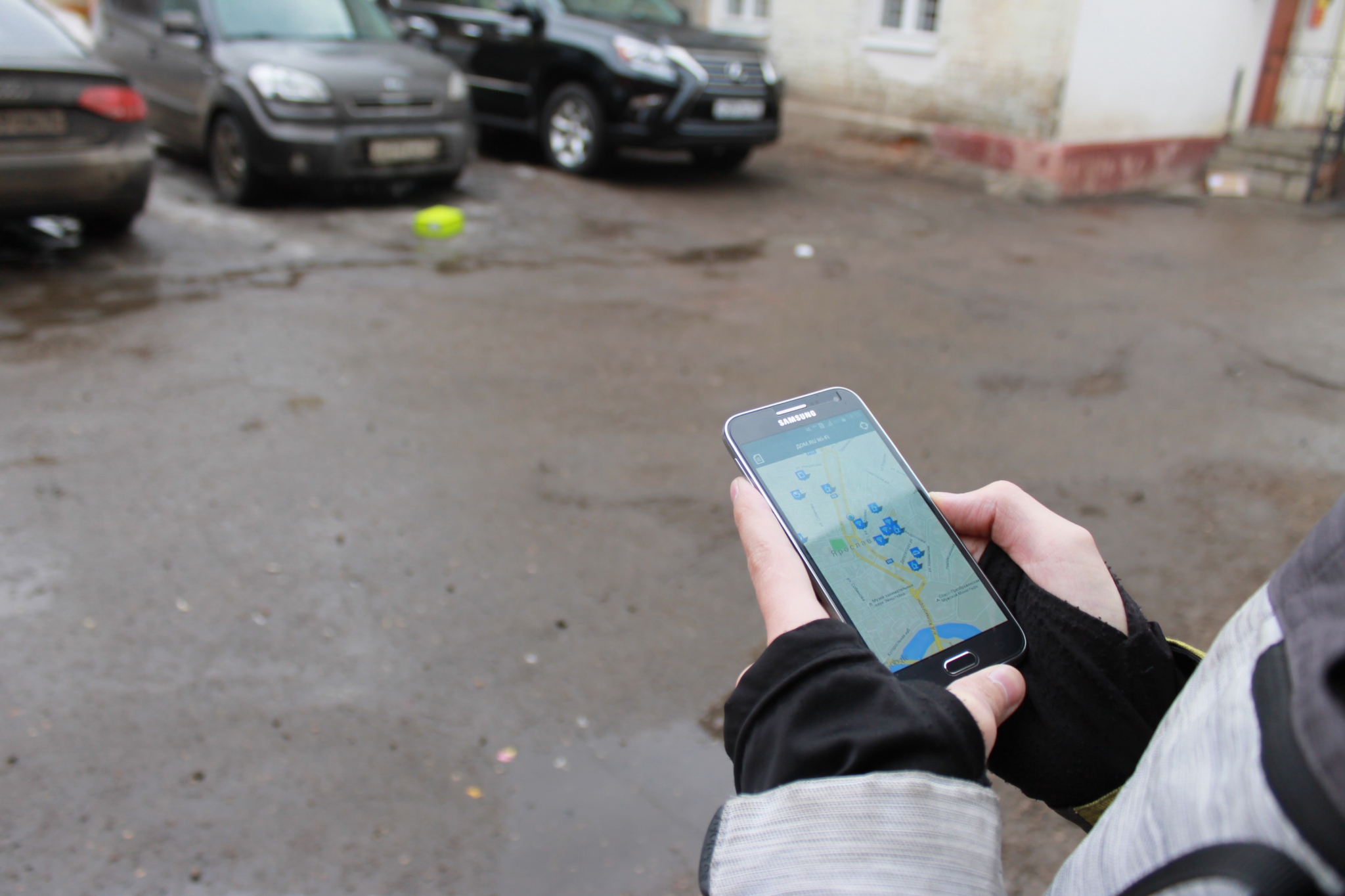 В Саранске судебные приставы нашли должницу с помощью мобильного приложения