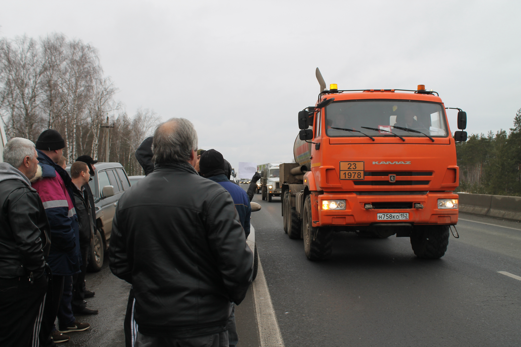 В Мордовии мужчина угнал «КАМАЗ» и устроил гонки с полицией