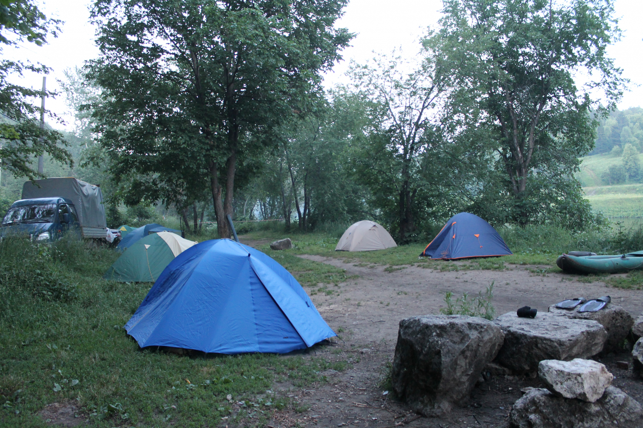 Тело туриста из Мордовии найдено в палатке на берегу реки Бахтемир