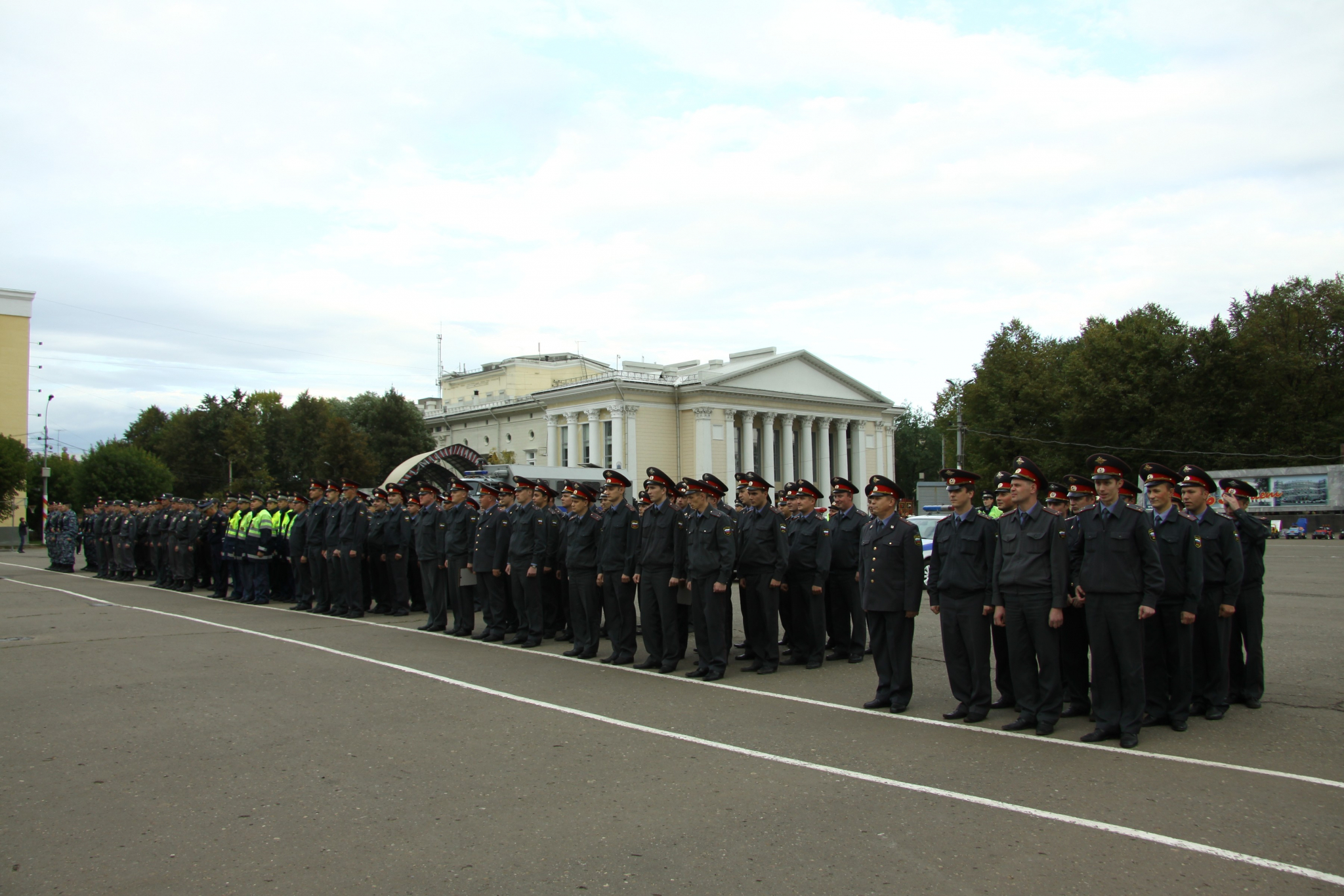 В Мордовии полицейские усиленно готовились к охране порядка и безопасности в День Победы