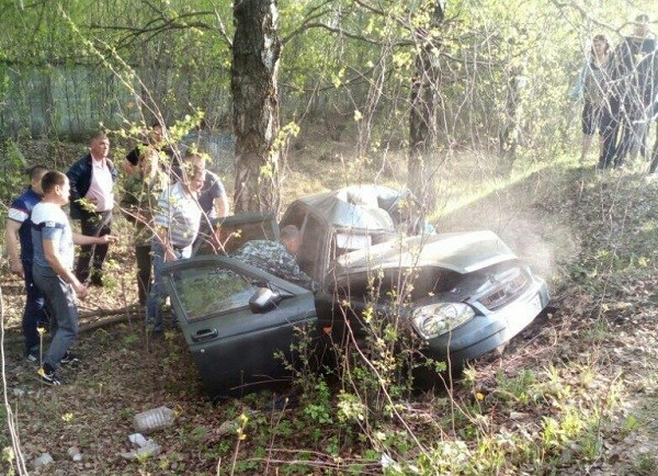 На трассе Саранск-Ульяновск столкнулись легковушка и фура: один человек погиб