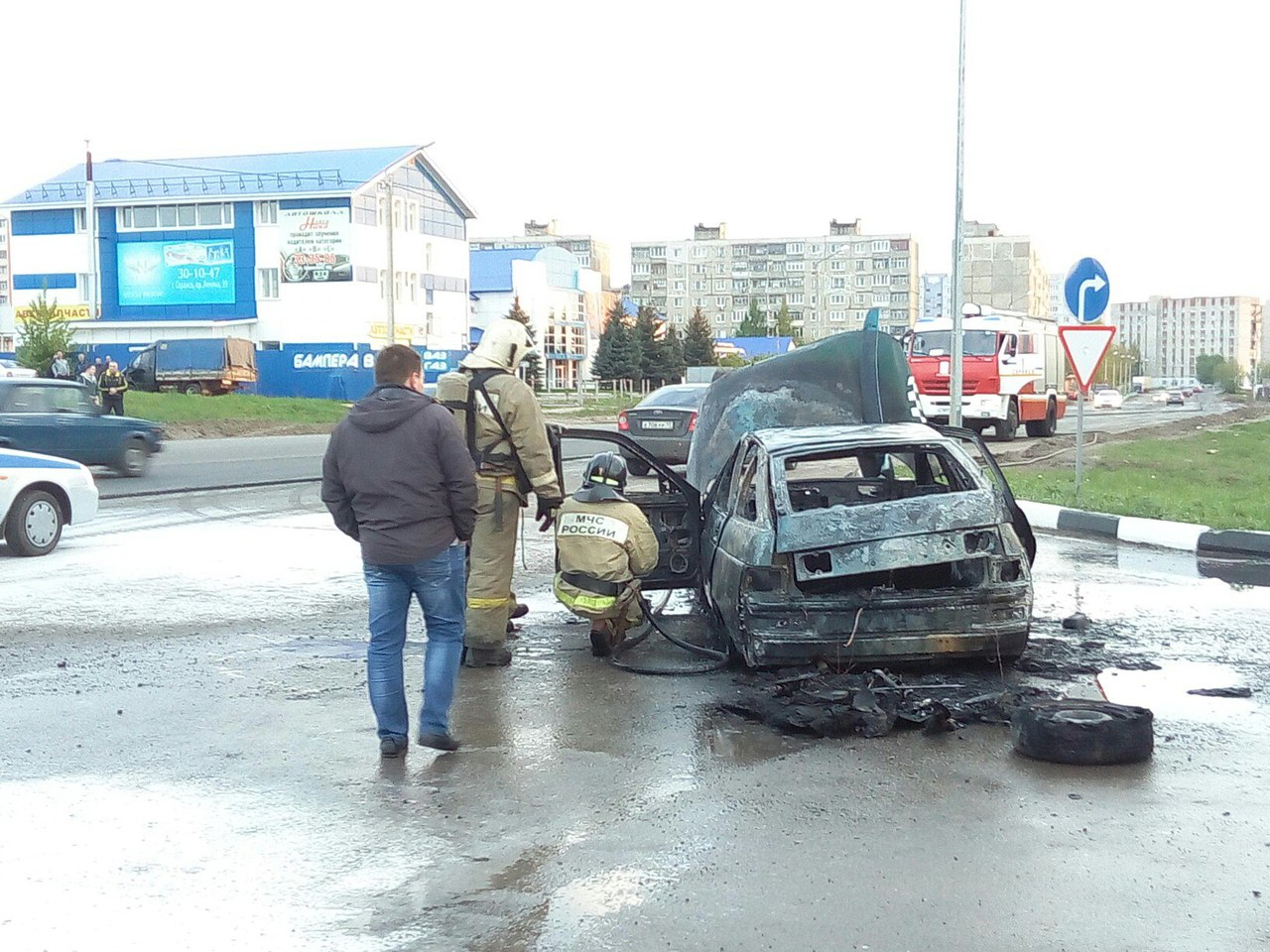 Жительница Саранска: «Машина сгорела, как спичка» (ФОТО)