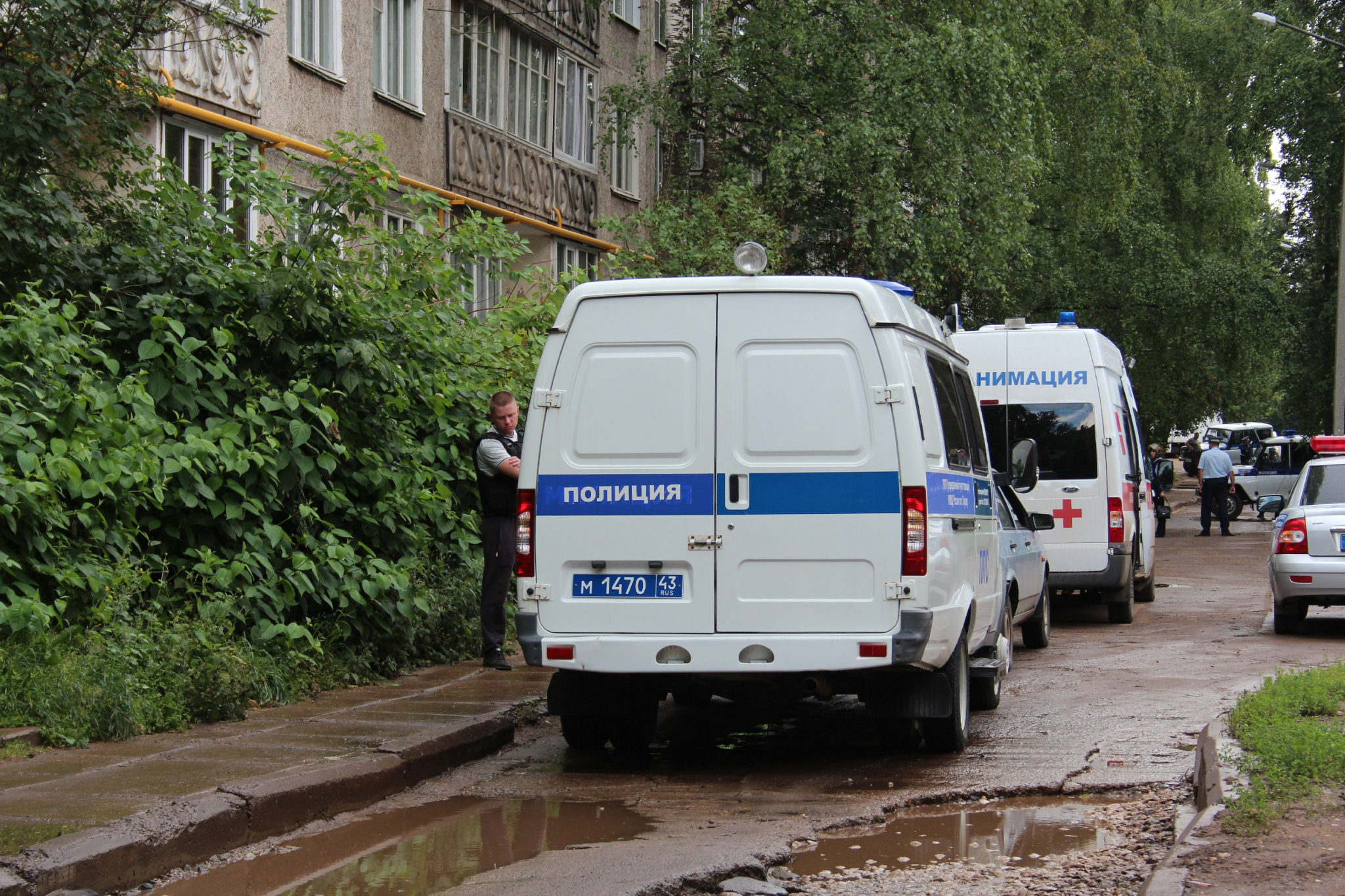 Жительница Севастополя выкинула своего двухлетнего ребенка из окна