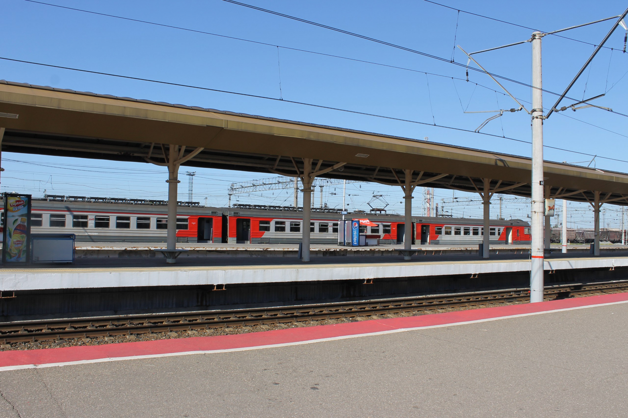 В Мордовии на железнодорожных станциях установят навесы от непогоды