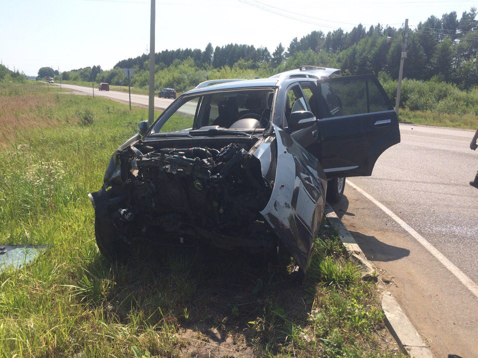 В Мордовии водитель иномарки устроил ДТП, не разобравшись в знаках приоритета (ФОТО)