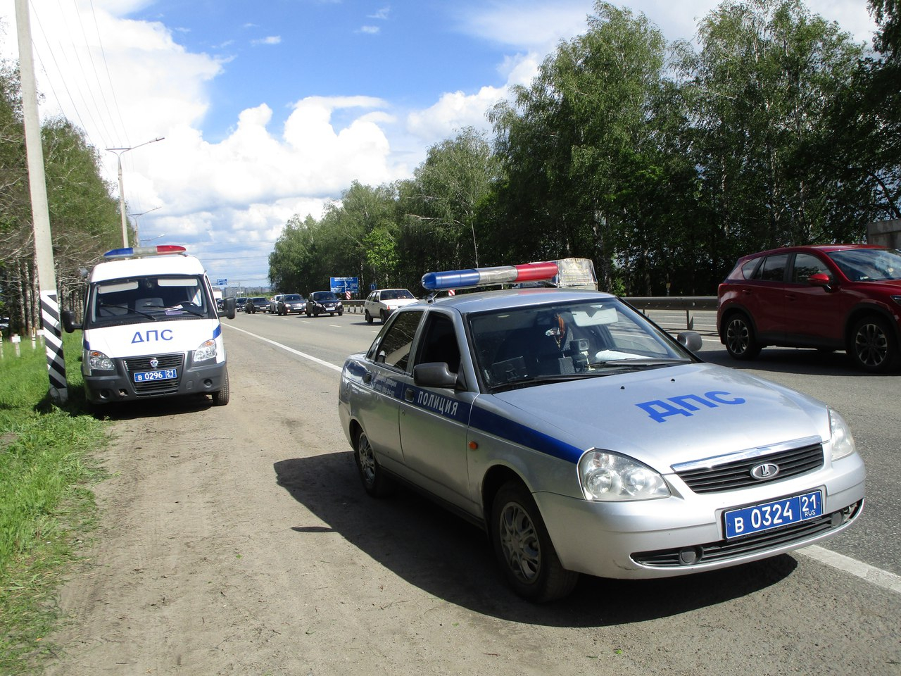 В Мордовии автомобиль съехал в кювет: один человек пострадал