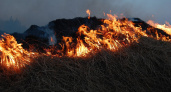 В Лямбирском районе мужчина получил ожоги, пытаясь потушить траву