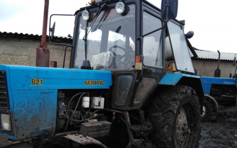 В Мордовии водитель самостоятельно потушил загоревшийся трактор