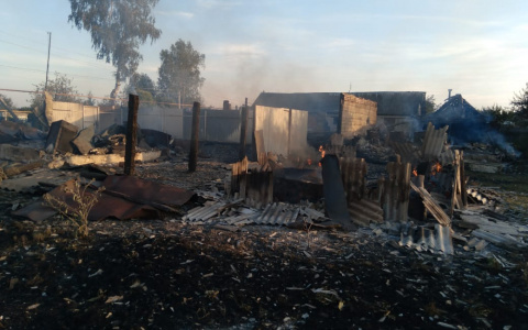 Крупный пожар в одном из сел Мордовии: погиб мужчина