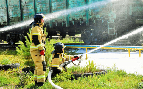 Вагон с нефтепродуктами условно вспыхнул на станции Красный Узел в Мордовии