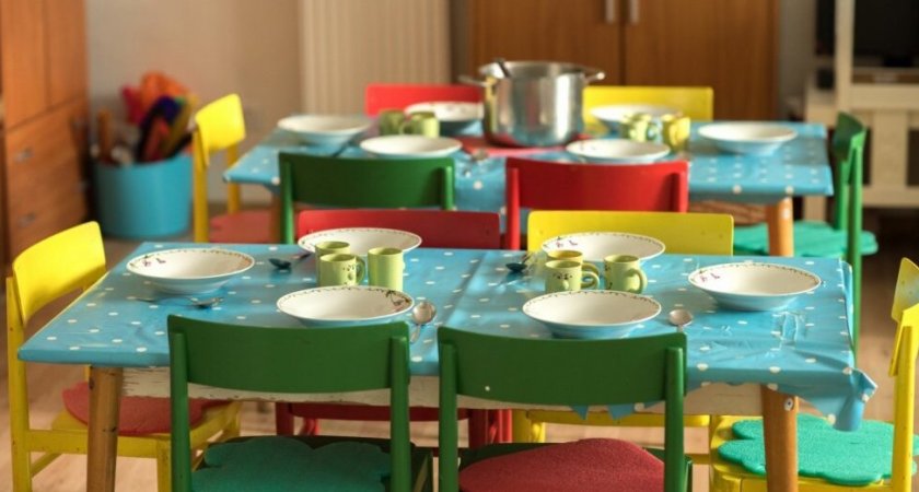 В одном из детских садов Мордовии детей кормили гнилыми продуктами