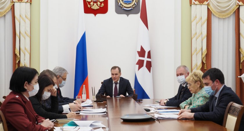 В Мордовии решение по режиму работы общепита в новогодние дни примут до конца недели 