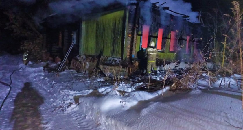 В Мордовии в заброшенном доме заживо сгорел человек