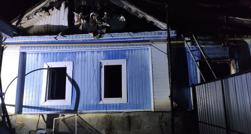 В Мордовии горел частный дом