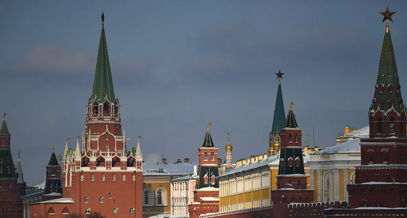 Представитель Кремля прокомментировал слухи о введении военного положения