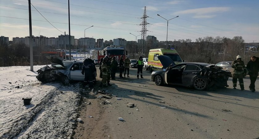 Тройное ДТП на Юго-Западном шоссе в Саранске: пострадали два человека