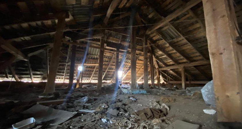 На чердаке одного из домов Саранска нашли тайник с оружием, принадлежащий ОПГ