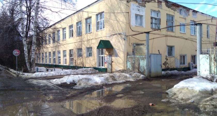 Пьяный житель Мордовии угрожал убить несовершеннолетнюю девушку и свою мать