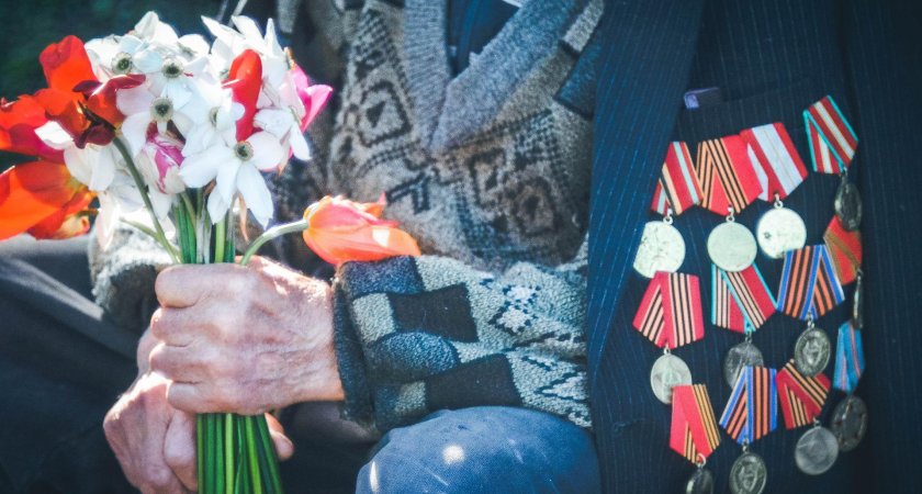 Глава Саранска поздравил труженицу тыла и вдову ветерана