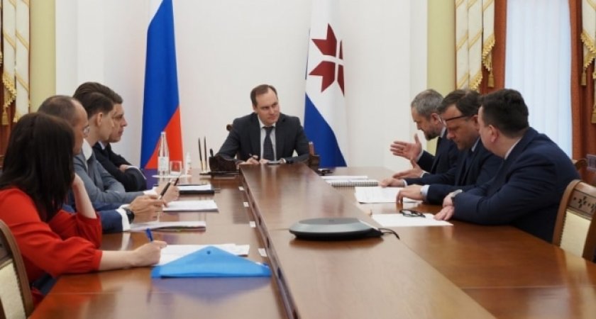 Глава Мордовии провел переговоры с руководством компании «РМ Рейл»