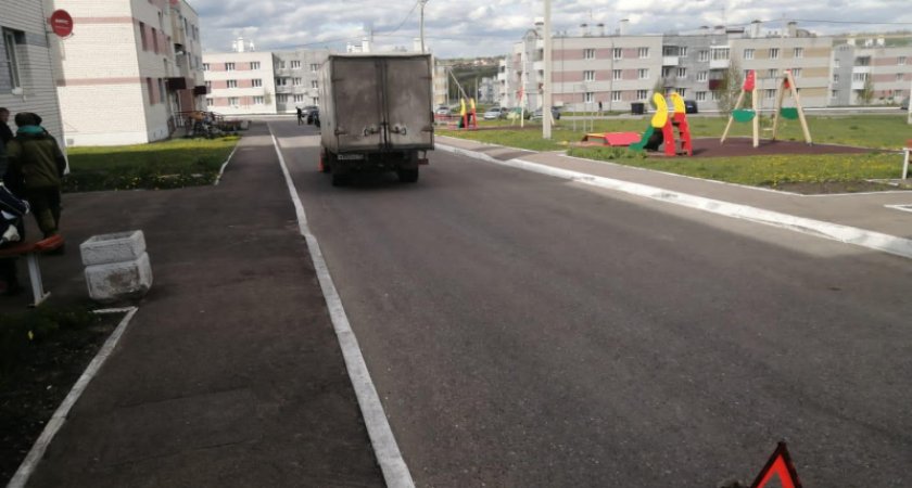 В пригороде Саранска 18-летний парень угодил под колеса грузовой «Газели»