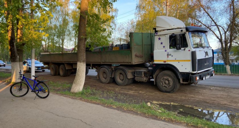 В Мордовии школьник получил травмы из-за запасного колеса «МАЗа»