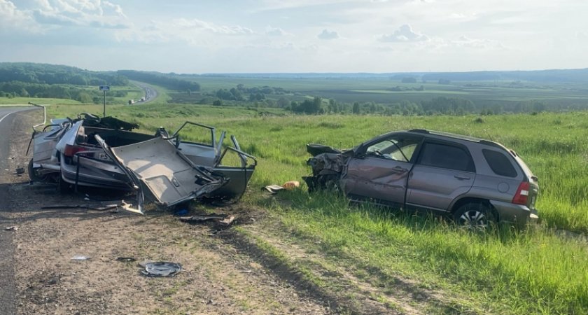 В Мордовии ищут очевидцев ДТП, в результате которого три человека погибли и один пострадал