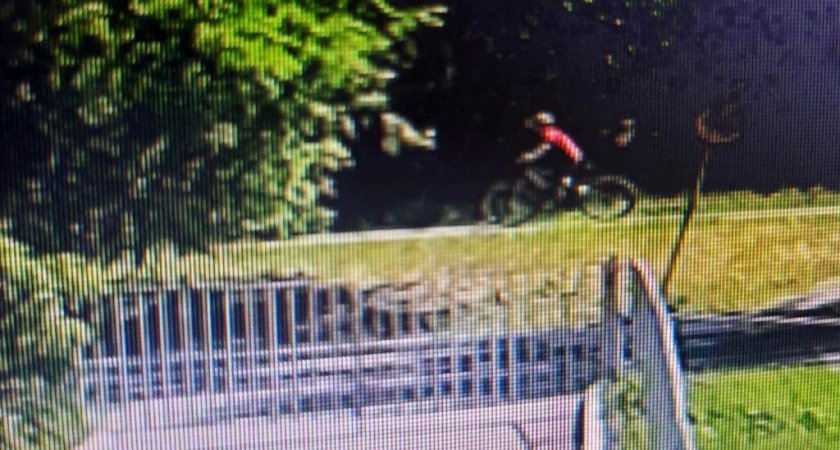 Полиция ищет несовершеннолетнего, укравшего велосипед в Саранске 