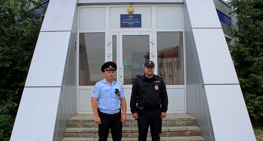 Жительница Саранска поблагодарила транспортных полицейских Мордовии за профессионализм