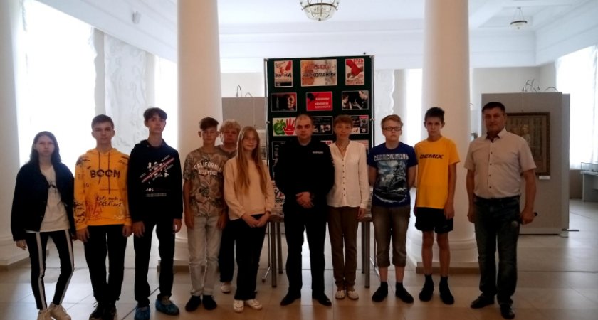 Сотрудники полиции Рузаевки провели встречу с учащимися школы №8