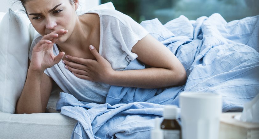 Врачи: Ночной кашель может быть симптомом смертельно опасного заболевания 