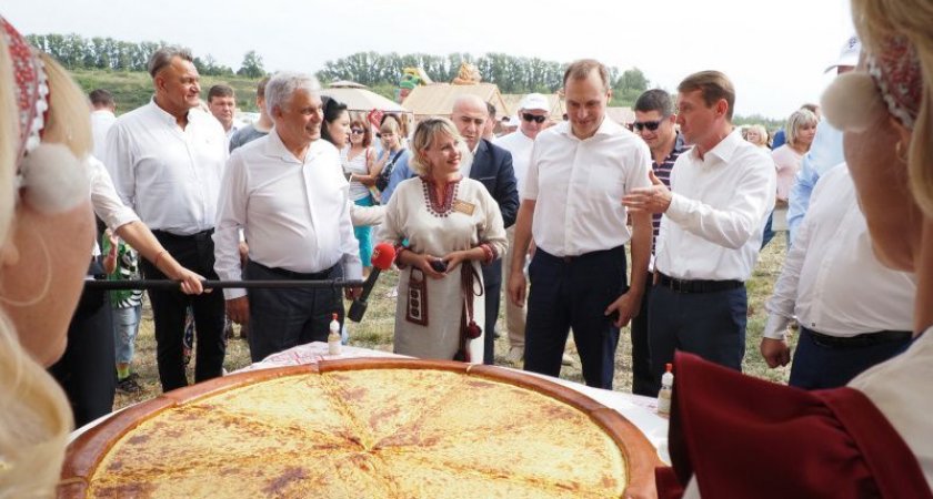 Артем Здунов посетил межрегиональный фестиваль мордовского гостеприимства «Кургоня»