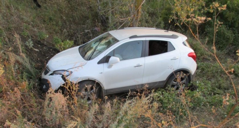 Безработный из Саранска угнал иномарку у знакомой и попал в ДТП