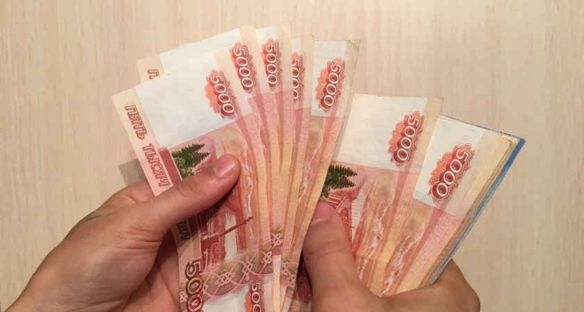 Житель Мордовии украл крупную сумму денег у родной матери