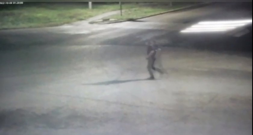 В Рузаевке ищут вандала, который осквернил мемориал