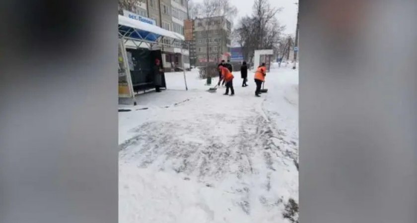 На уборку снега в Саранске вышли 200 рабочих