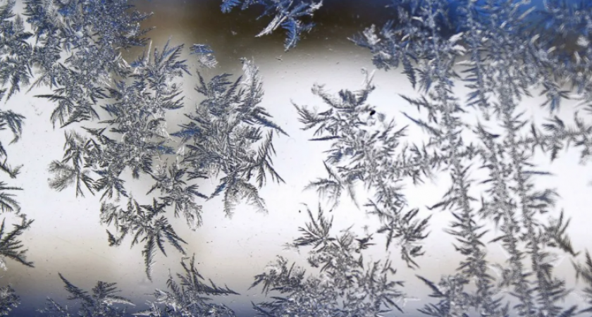 Жителей Мордовии просят одеваться теплее и быть осторожней на дорогах