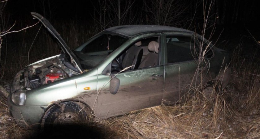 Жительница Мордовии угнала машину друга и попала в ДТП