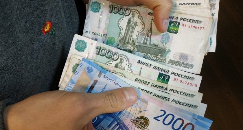 В Саранске торговый представитель украл почти 400 тысяч рублей у компании