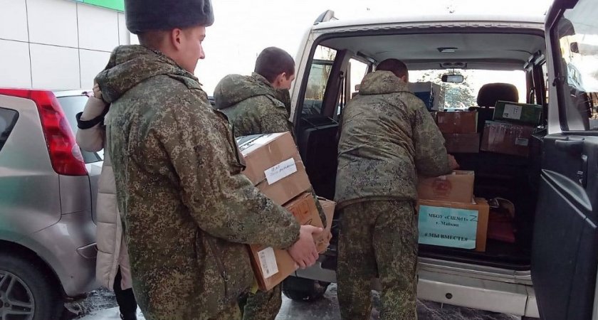 Из Мордовии в зону СВО отправили праздничный гуманитарный груз