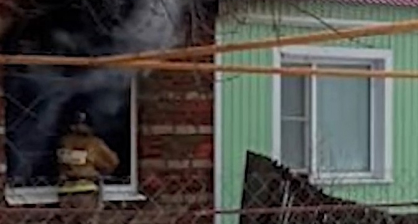 Житель Мордовии спас маму во время пожара в частном доме