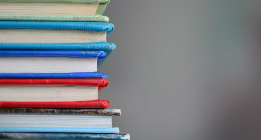 Никаких каникул летом: российским школьникам сообщили печальную новость