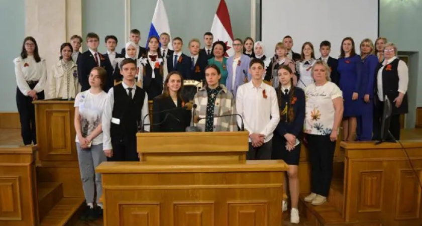 Участники акции «Наследники Победы» выступили в Государственном собрании Мордовии