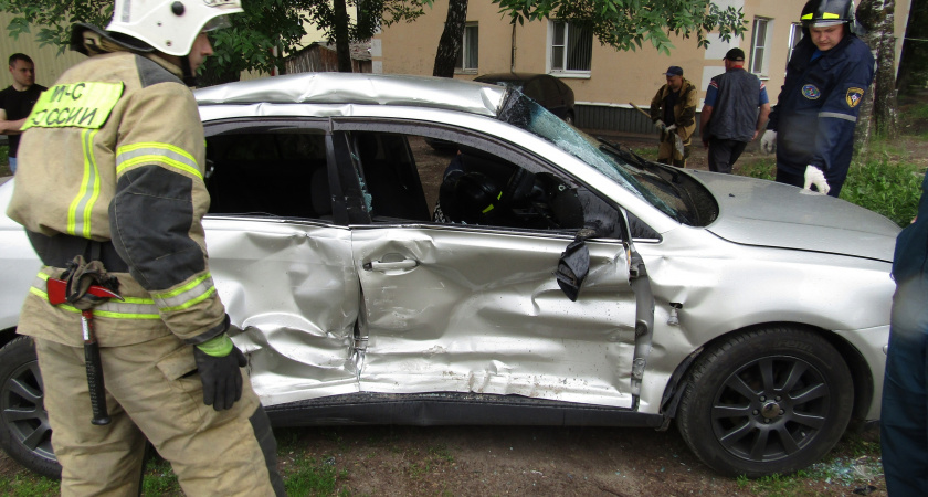 В Саранске 8 июня столкнулись две «Тойоты»
