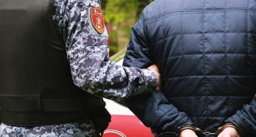 В Саранске пьяный мужчина напал на медиков скорой, которые оказали ему помощь