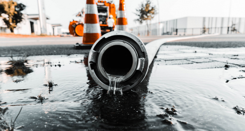 В Ковылкино из-за аварии отключили воду сразу на нескольких улицах