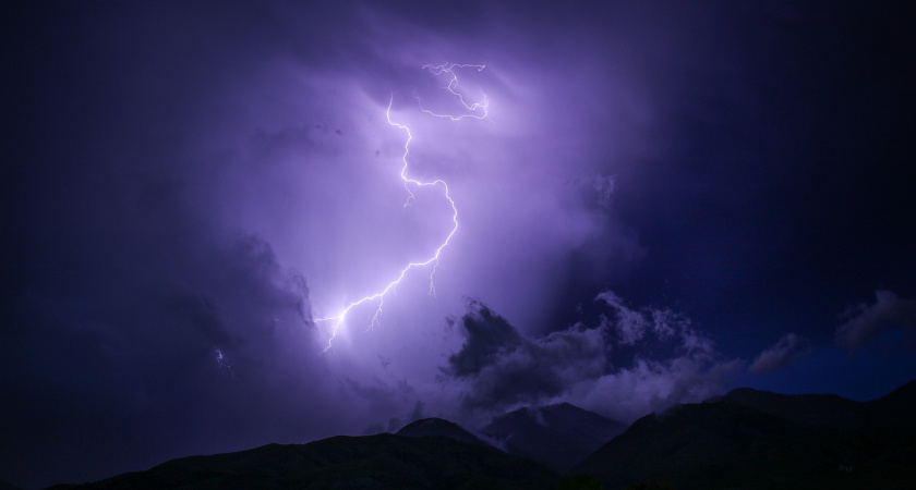 В Мордовии МЧС предупредило о грозе и сильном ветре 2 августа